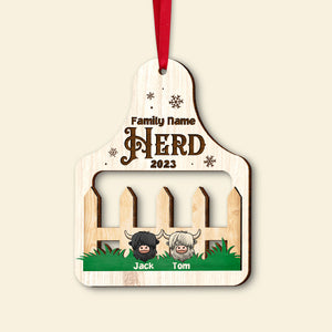 Highland Cow Family, Personalized Wood Ornament, Christmas Ornament, Xmas Gift For Family - Ornament - GoDuckee
