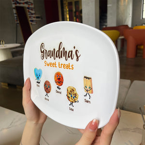 Grandma's Sweet Treats, Personalized Resin Plate Gift For Grandma 03HUDT070623 - Resin Plate - GoDuckee