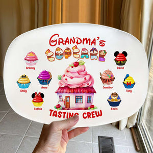 Family Cupcake Tasting Crew, Personalized Resin Plate, Gifts For Family - Resin Plate - GoDuckee