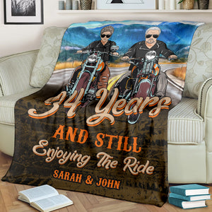 Personalized Biker Couple Blanket - Custom Years, Still Enjoy The Life - Marriage Chapter - Blanket - GoDuckee