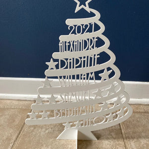 Personalized Family Christmas Tree Wood Art - Custom Family Members' Names - Wood Sign - GoDuckee