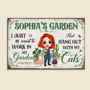 Personalized Gardening Metal Sign Girl With Cats I Just Want To Work In My Garden - Metal Wall Art - GoDuckee