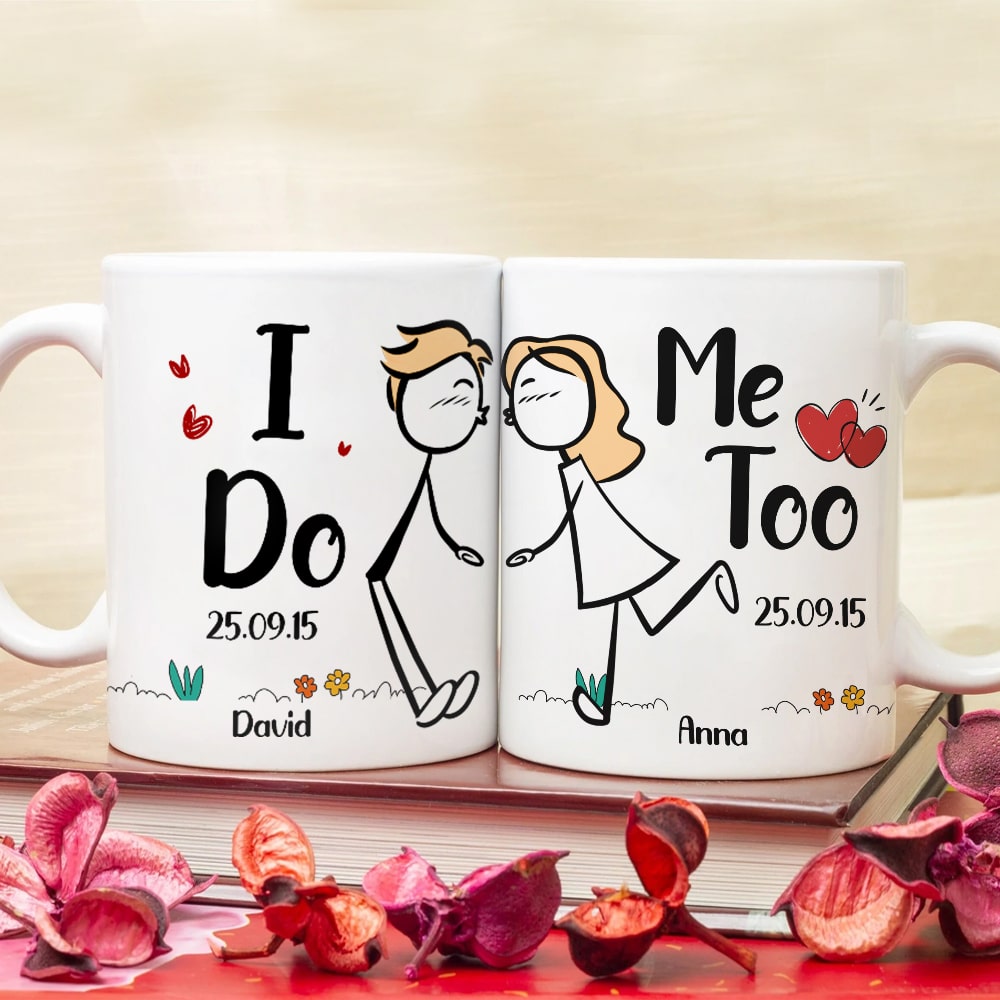 I Do Me Too - Personalized Couple Mug Set - Gift For Couple - Stick Figure Couple Kissing Mug - Coffee Mug - GoDuckee