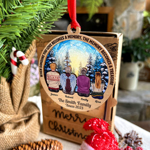 When Someone You Love Becomes A Memory, Gift For Family, Personalized Wood Ornament, Heaven Family Suncatcher Ornament, Christmas Gift - Ornament - GoDuckee