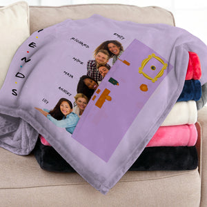 Friend Peeking Through Door 02huhn251123 Personalized Blanket - Blanket - GoDuckee