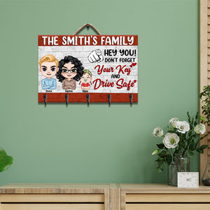 Best Family, Don't Forget Your Key And Drive Safe, Personalized Wood Key Hanger, Gifts For Family - Wood Sign - GoDuckee
