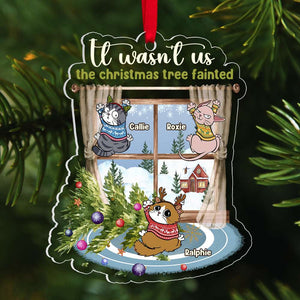 It Wasn't Us The Christmas Tree Fainted, Personalized Ornament, Gifts For Cat Lover - Ornament - GoDuckee