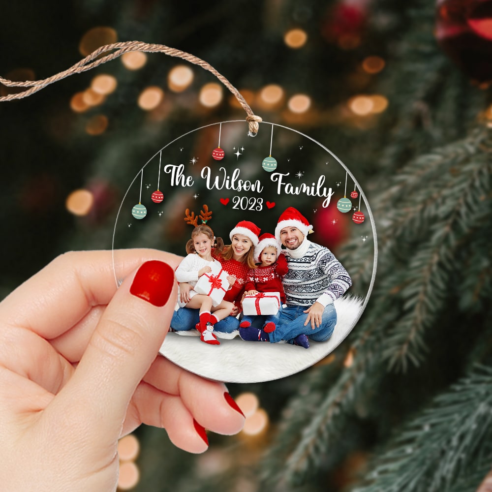 Unique North Pole Family Christmas Wood and Acrylic Ornament Ornament with Gift Box Unifury