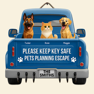 Pets Planning Escape Truck Key Hanger - Personalized Gifts For Pet Lovers 01tgqn270625 - Wood Sign - GoDuckee