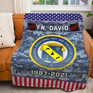 US Military Blankets - Rank Insignia & Division - Custom Name Gifts For Veteran, Soldiers - Blanket - GoDuckee