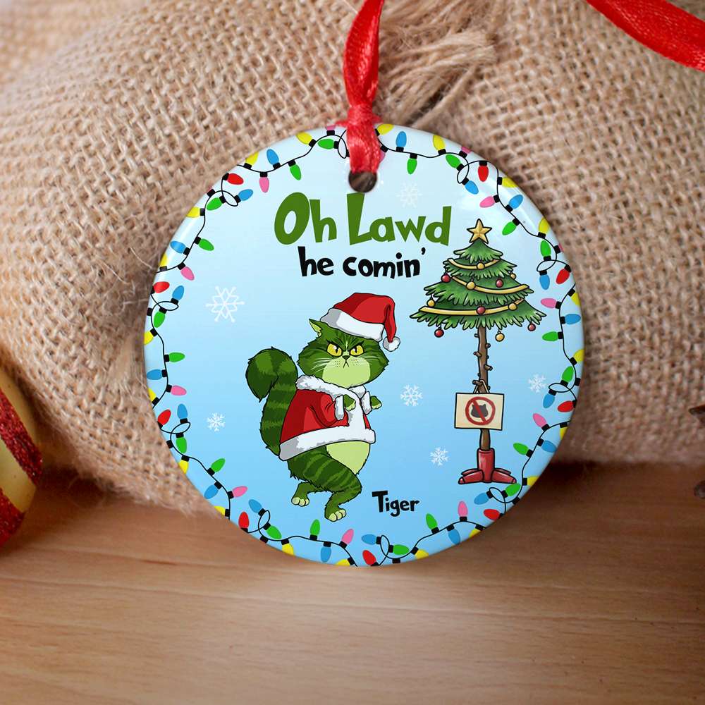 Cat Oh Lawd He Comin 03qhtn031123 Personalized Ceramic Ornament - Ornament - GoDuckee