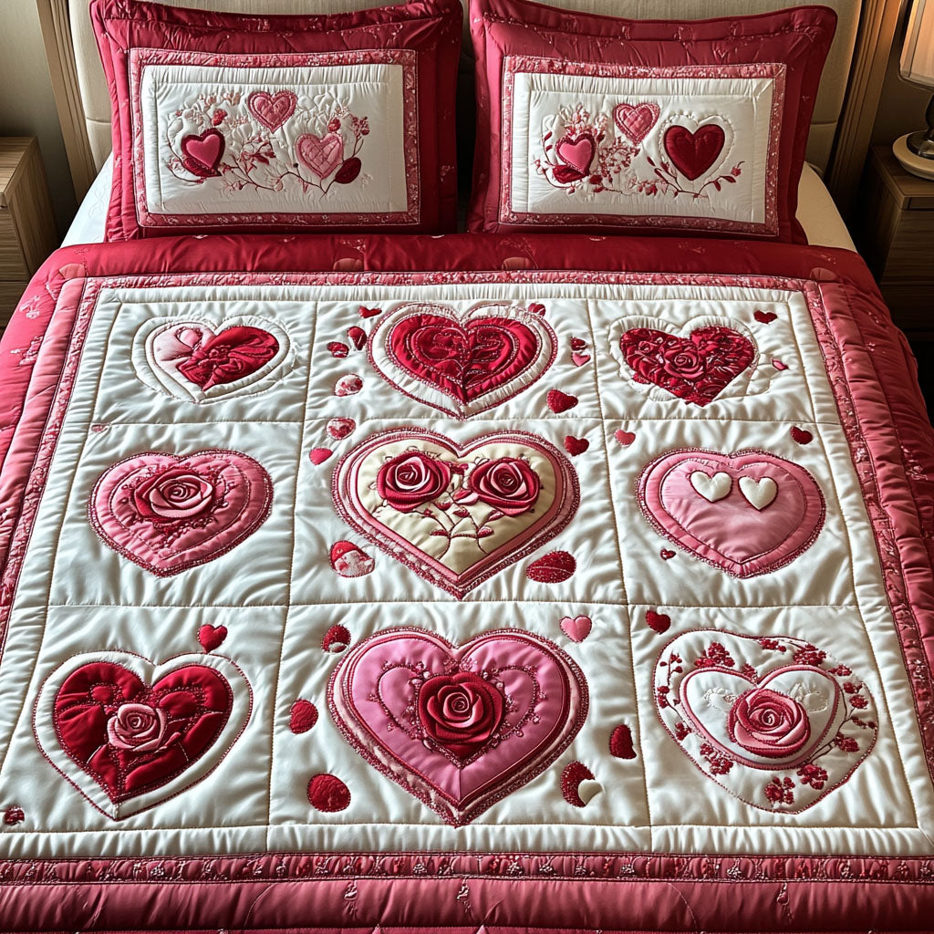 Velvet Charm Heart Quilt Bedding Set - Blanket - GoDuckee