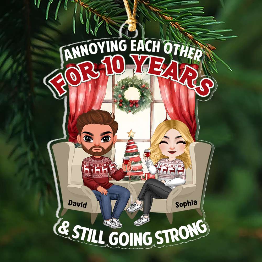 Couple Cheering, Personalized Ornament, Christmas Gifts For Couple - Ornament - GoDuckee