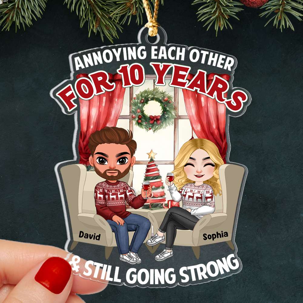 Couple Cheering, Personalized Ornament, Christmas Gifts For Couple - Ornament - GoDuckee