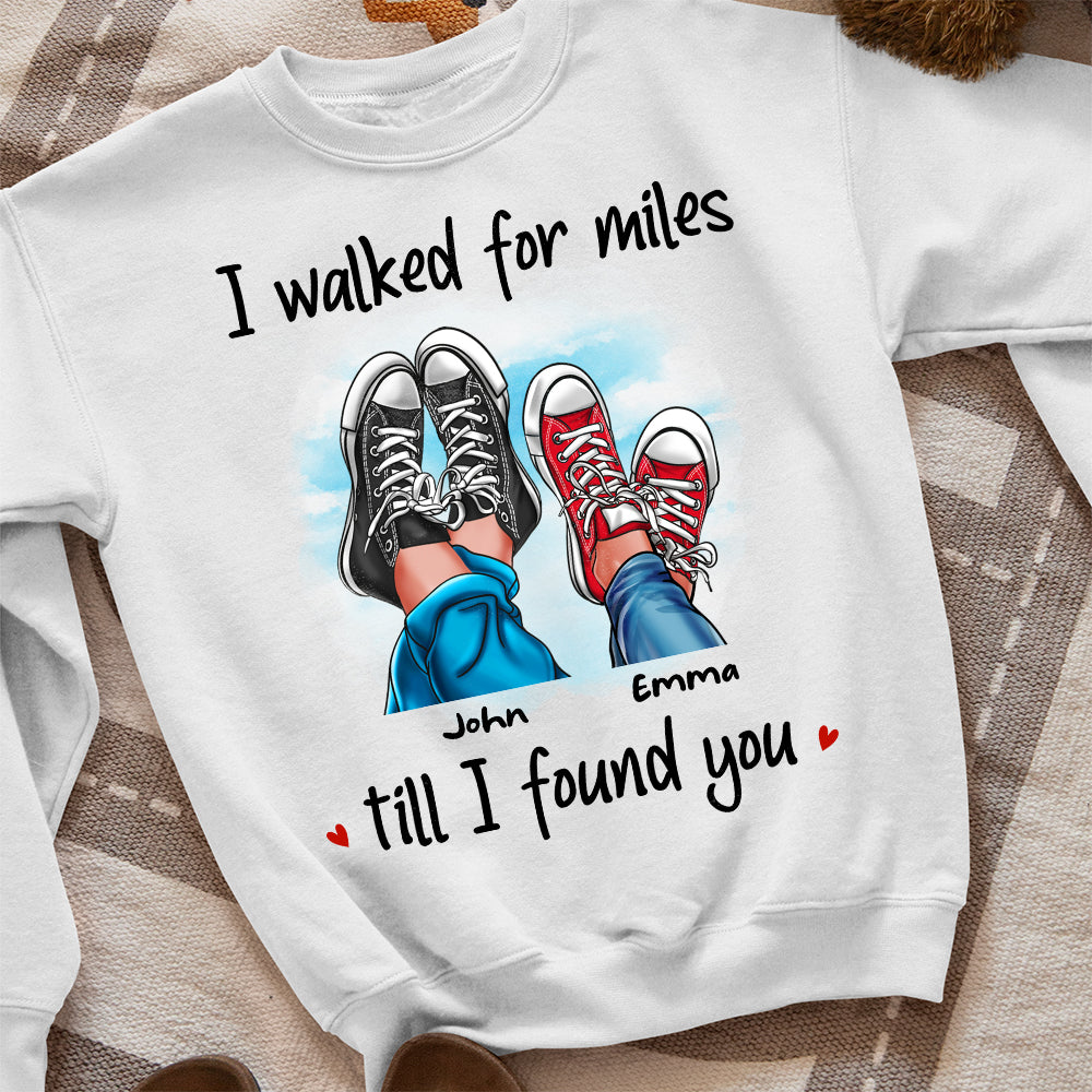 Couple Shoes 03QHHN061222 T-shirt Hoodie Sweatshirt - Shirts - GoDuckee