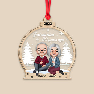 Just Married Years Ago Ornament, Personalized Old Couple Ornament, Christmas Tree Decor - Ornament - GoDuckee