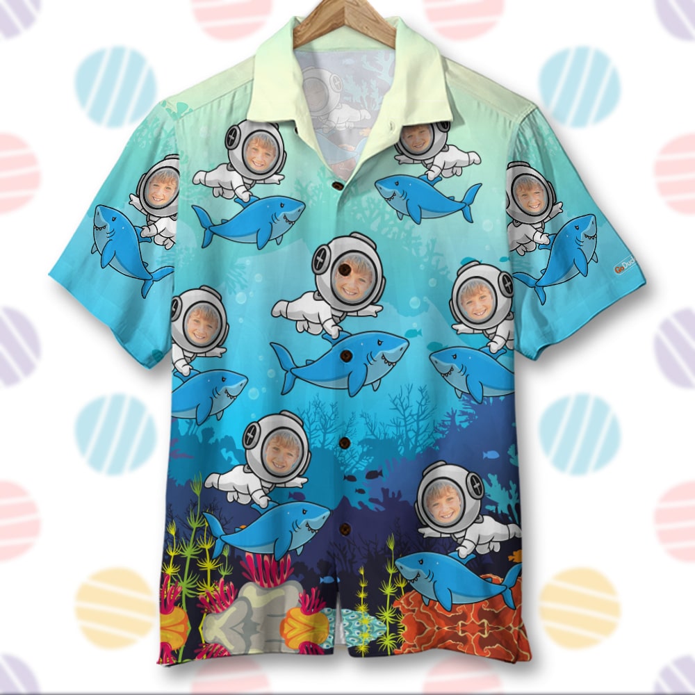 GoDuckee Scuba Diving Deep Blue Seas Meeting with Shark, Personalized Hawaiian Shirt and Men Beach Shorts, Gifts for Scuba Divers